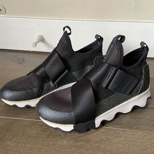 SOREL Kinetic Sneakers
